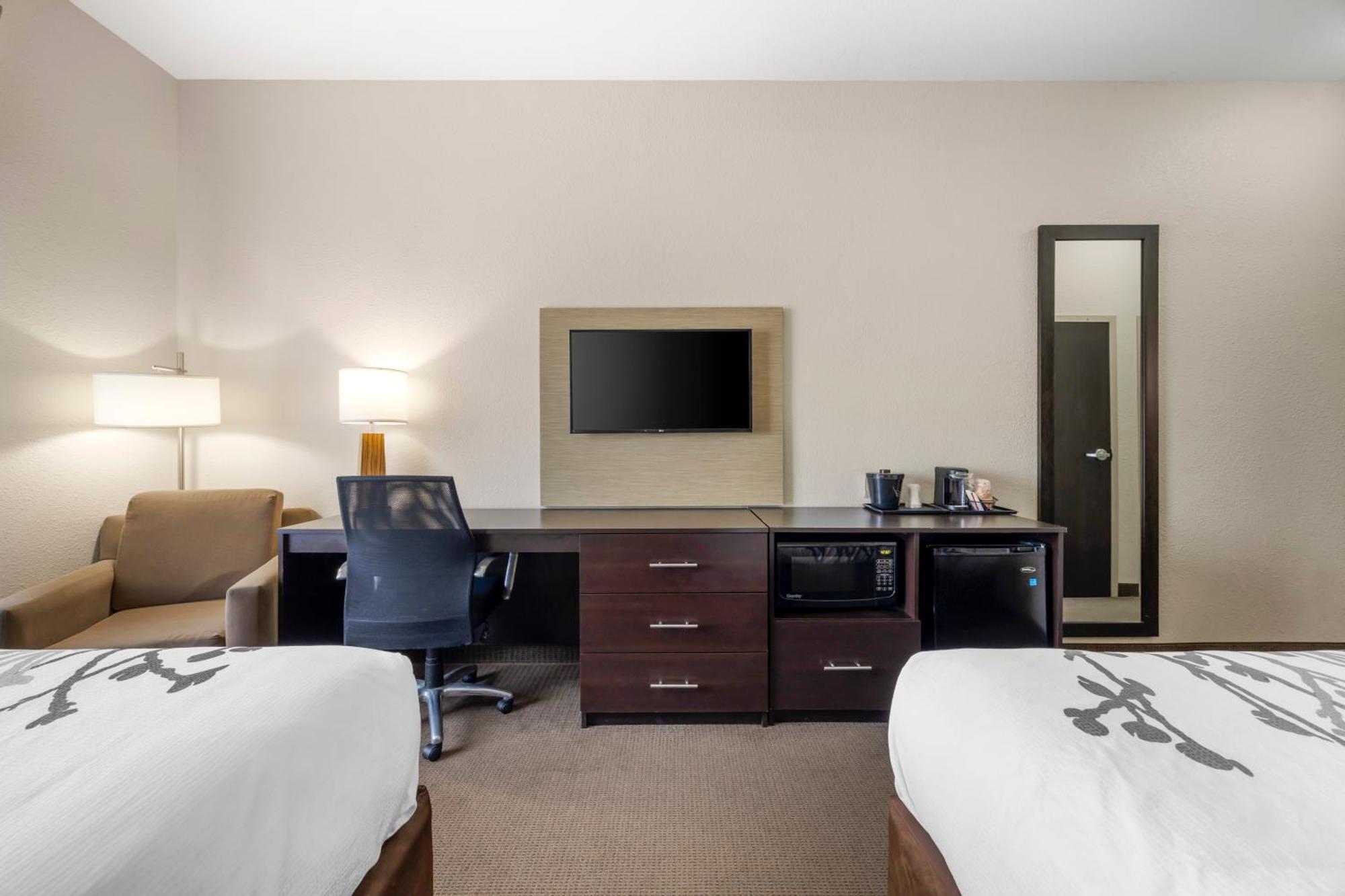 Hotel Sleep & 3*