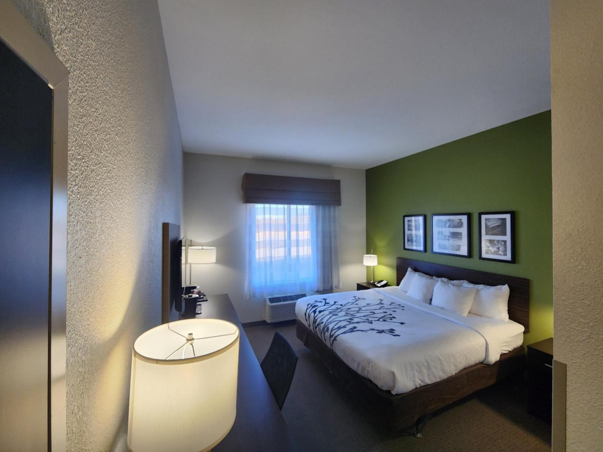 Hotel Sleep & 3*